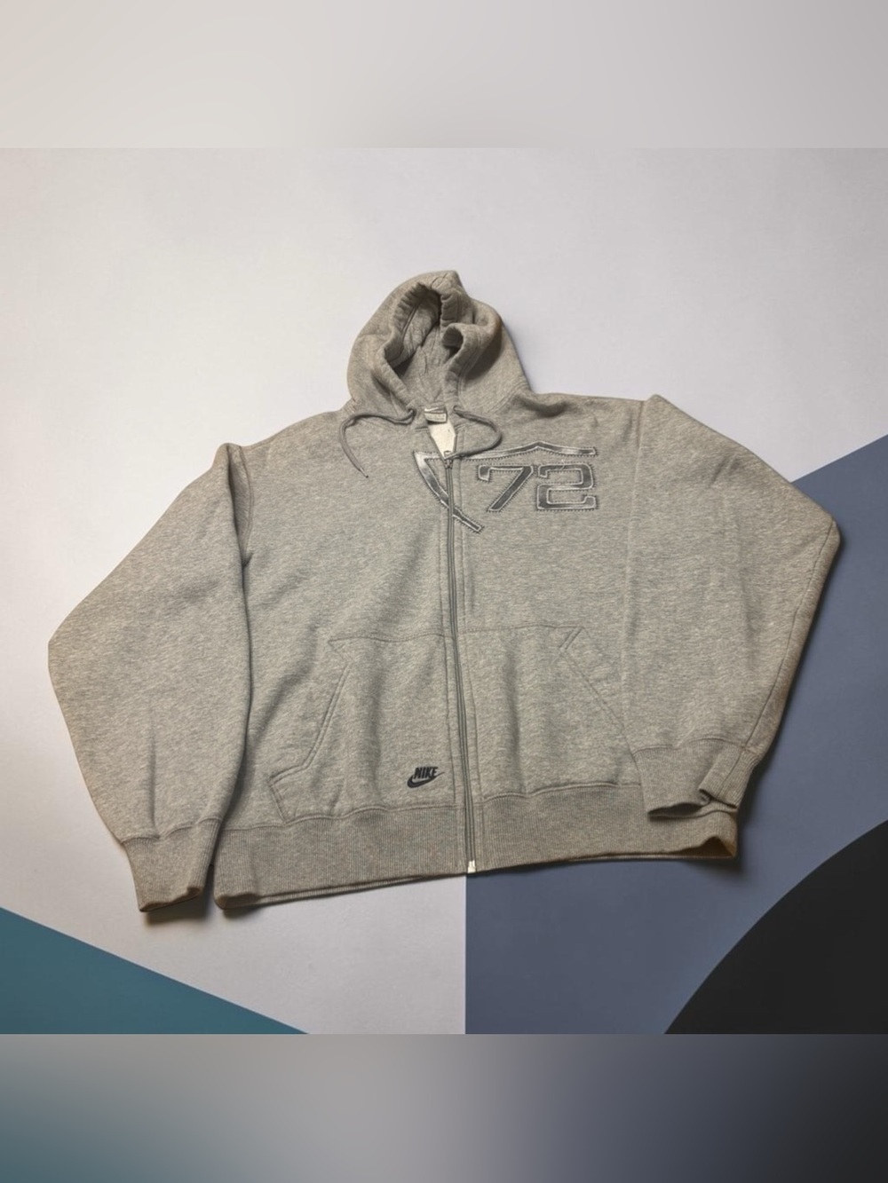 Nike men’s large Gray Full-Zip Hooded Sweatshirt with '72' graphic